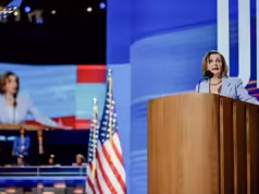 Pelosi planeja se aposentar em 2027 depois de passar 39 anos no Congresso dos EUA